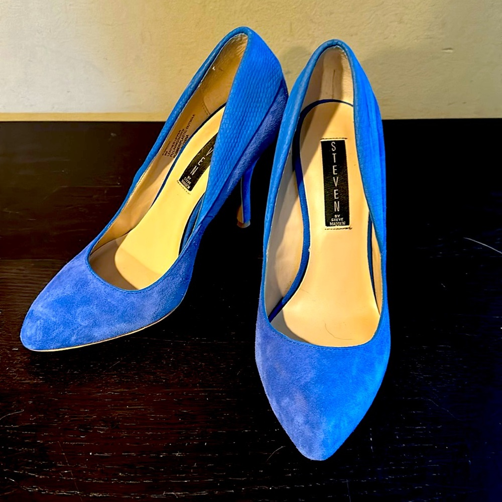 Steven by Steve Madden Blue heel